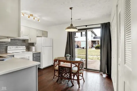 10173 Penrith Drive Indianapolis IN 46229