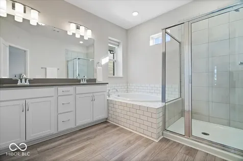 9213 Hawley Drive Indianapolis IN 46216