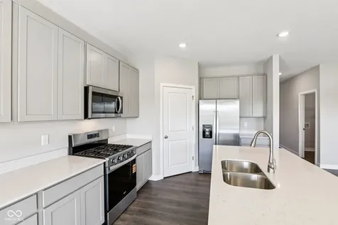 5817 Crotal Avenue Greenwood IN 46143