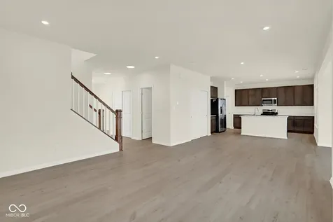 180 Megan Way Cumberland IN 46229