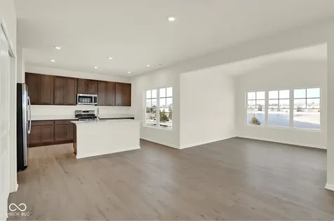 180 Megan Way Cumberland IN 46229