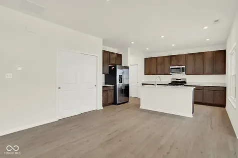 180 Megan Way Cumberland IN 46229