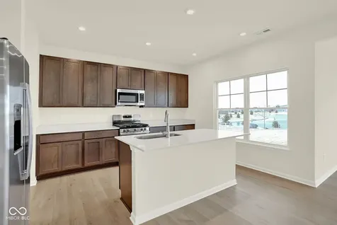 180 Megan Way Cumberland IN 46229