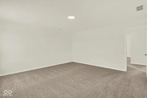 180 Megan Way Cumberland IN 46229
