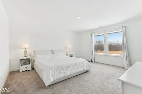 10276 Samerton Lane Indianapolis IN 46239