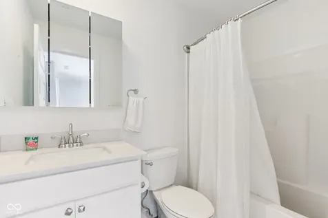 10276 Samerton Lane Indianapolis IN 46239