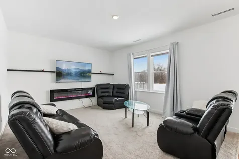 10276 Samerton Lane Indianapolis IN 46239