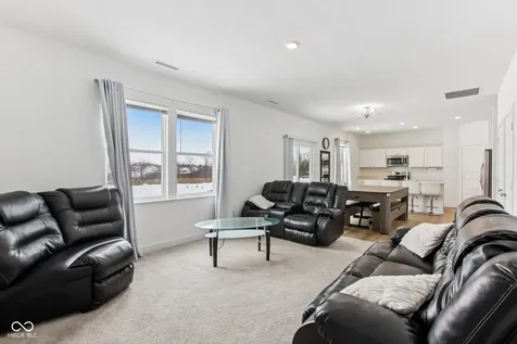 10276 Samerton Lane Indianapolis IN 46239