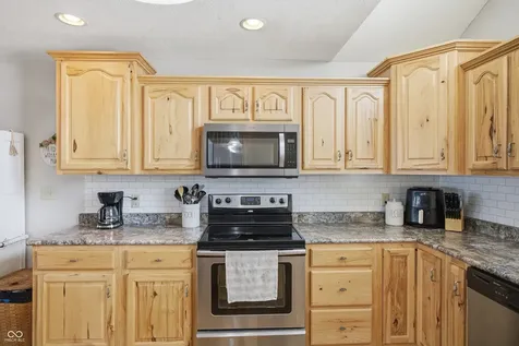 872 S Colorado Street Rushville IN 46173