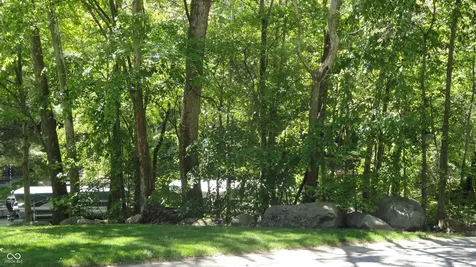 2306 Hawthorn Place Noblesville IN 46062