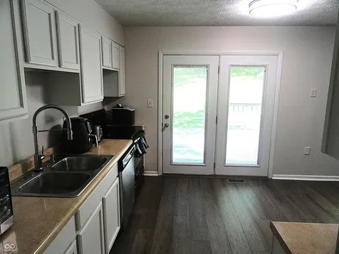 2306 Hawthorn Place Noblesville IN 46062
