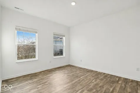 56 Winding Brook Way Pendleton IN 46064