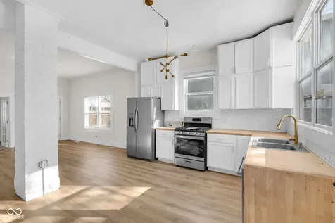 2205 Pleasant Street Indianapolis IN 46203