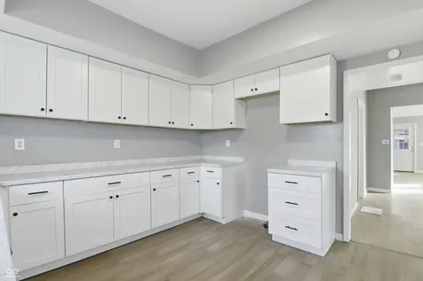 104 N Chester Avenue Indianapolis IN 46201