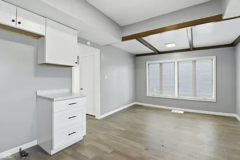 104 N Chester Avenue Indianapolis IN 46201