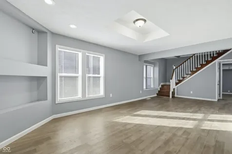 104 N Chester Avenue Indianapolis IN 46201