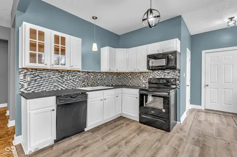 3458 N Kenwood Avenue Indianapolis IN 46208