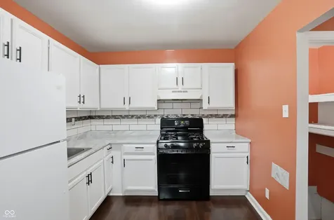 2941 E Brookside Avenue Indianapolis IN 46218