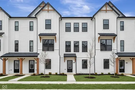 4502 Yellowwood Avenue Brownsburg IN 46112