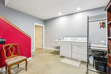 2307 N Alabama Street Indianapolis IN 46205