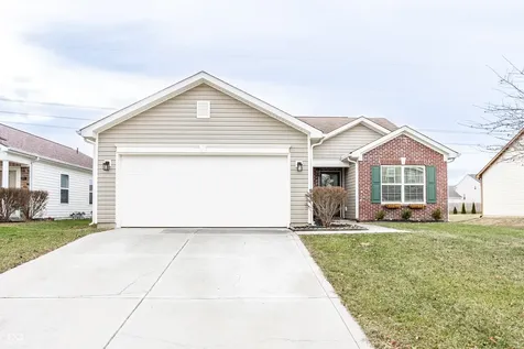 5777 White Pine Road Whitestown IN 46075