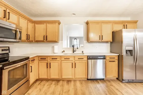 5777 White Pine Road Whitestown IN 46075