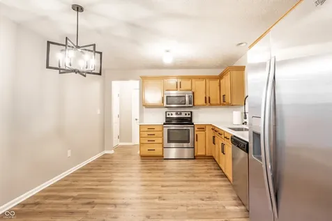 5777 White Pine Road Whitestown IN 46075