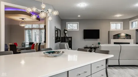 4548 Chase Oak Court Zionsville IN 46077