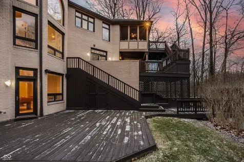 4548 Chase Oak Court Zionsville IN 46077