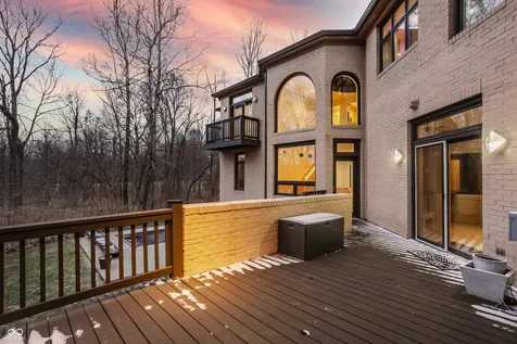 4548 Chase Oak Court Zionsville IN 46077