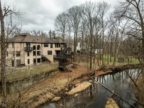 4548 Chase Oak Court Zionsville IN 46077