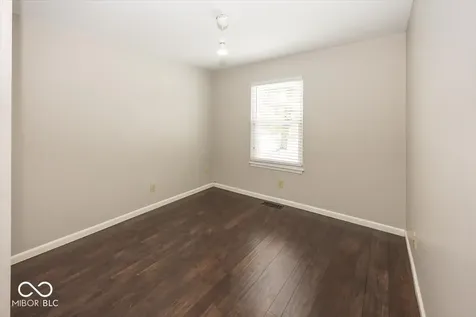 8868 Pine Tree Boulevard Indianapolis IN 46256