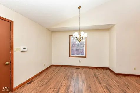 1065 Alydar Circle Indianapolis IN 46217