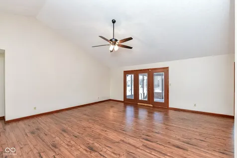 1065 Alydar Circle Indianapolis IN 46217