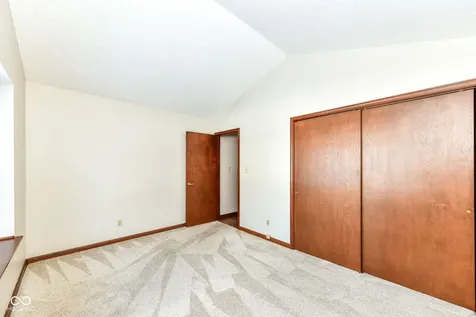 1065 Alydar Circle Indianapolis IN 46217