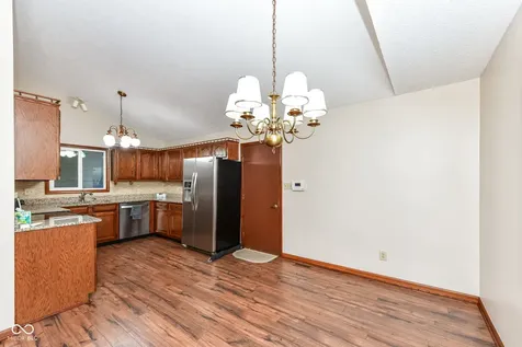 1065 Alydar Circle Indianapolis IN 46217