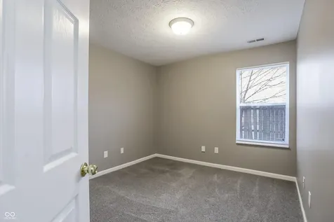 48 Gazebo Drive Indianapolis IN 46227