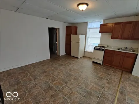 617 W Franklin Street Shelbyville IN 46176