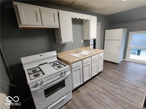 617 W Franklin Street Shelbyville IN 46176