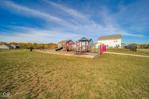 16592 Branham Drive Fishers IN 46040