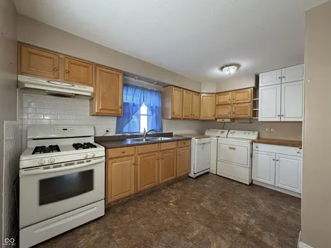 2240 Saint Paul Street Indianapolis IN 46203