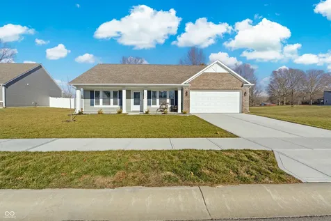 2042 Heron Drive Seymour IN 47274