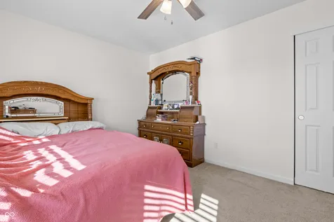 2042 Heron Drive Seymour IN 47274
