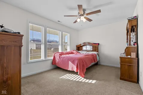 2042 Heron Drive Seymour IN 47274
