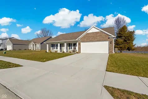 2042 Heron Drive Seymour IN 47274