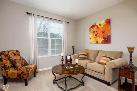 8707 N Aspen Way Mccordsville IN 46055