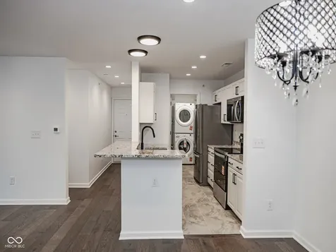 12517 Timber Creek Drive Carmel IN 46032