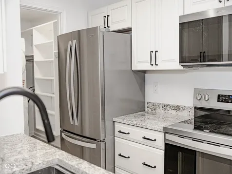 12517 Timber Creek Drive Carmel IN 46032