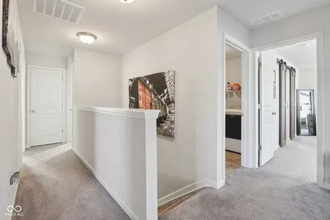 15437 Eastpark Circle W Fishers IN 46037