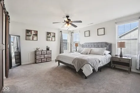 15437 Eastpark Circle W Fishers IN 46037